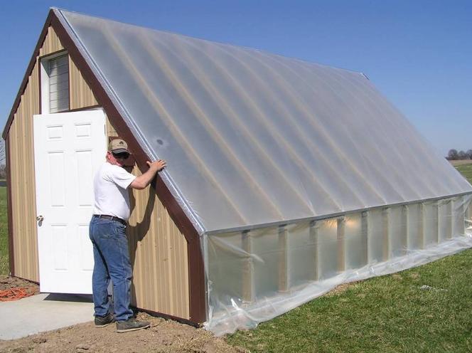 File:Building-a-passive-solar-greenhouse.jpg