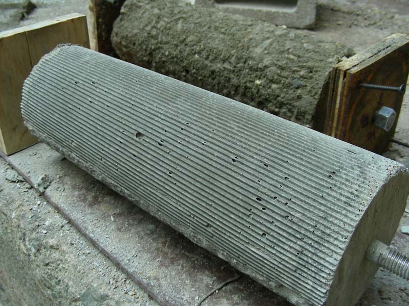 File:Concrete roller.jpg