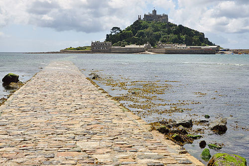 St Michael's Mount and causeway.jpg